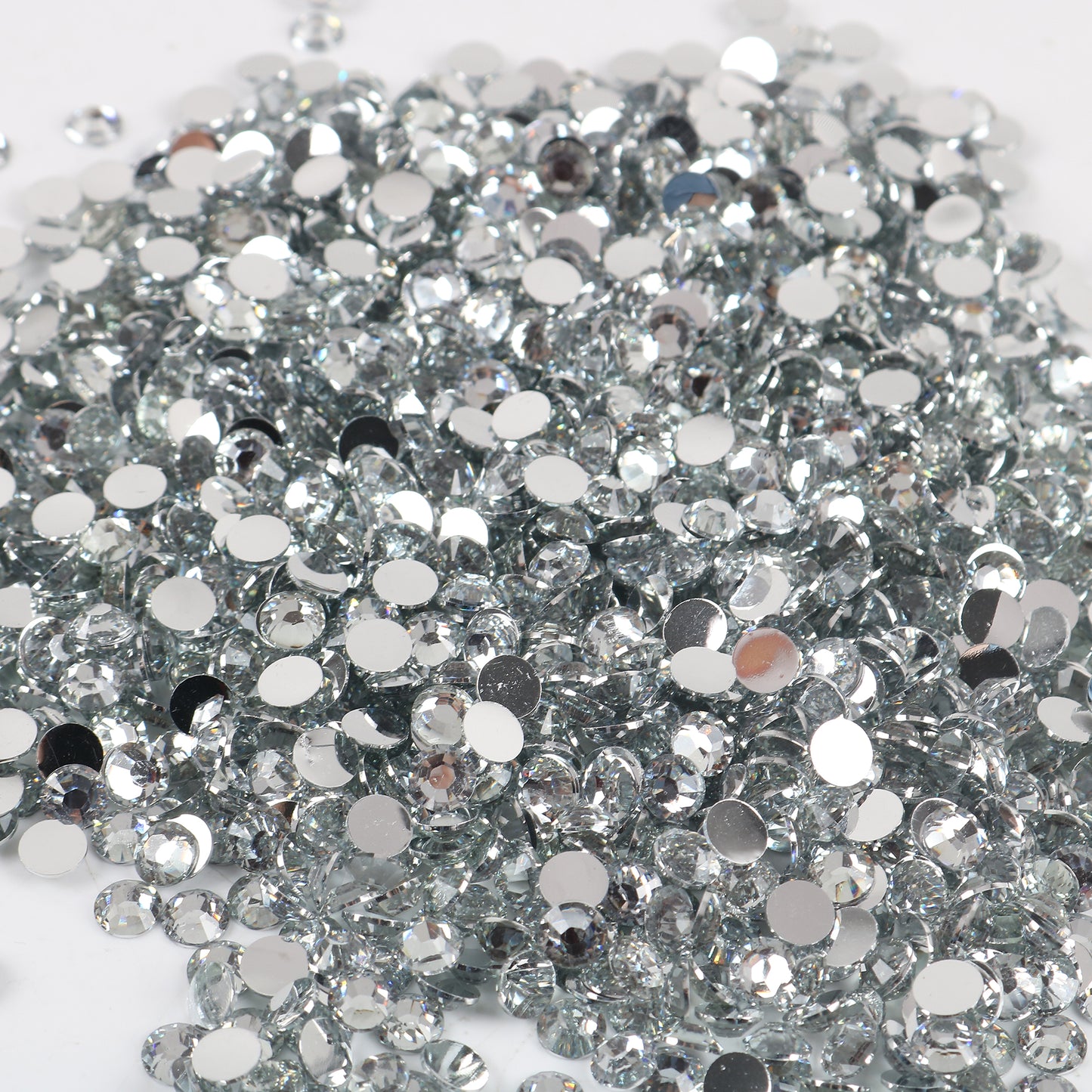 Wholesale Silverback Rhinestones